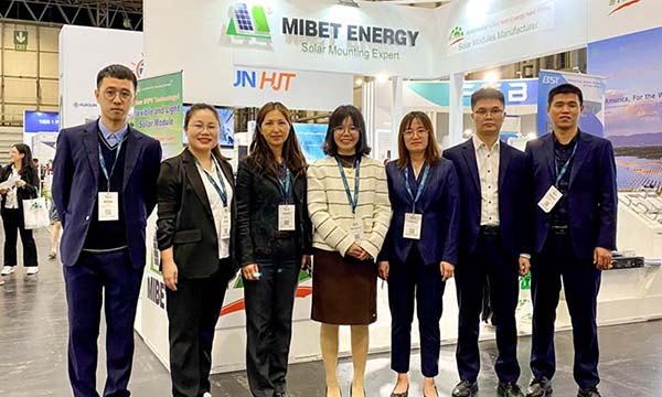 Mibet presenta sistemas de estanterías fotovoltaicas en la exposición solar y de almacenamiento del Reino Unido 2023
